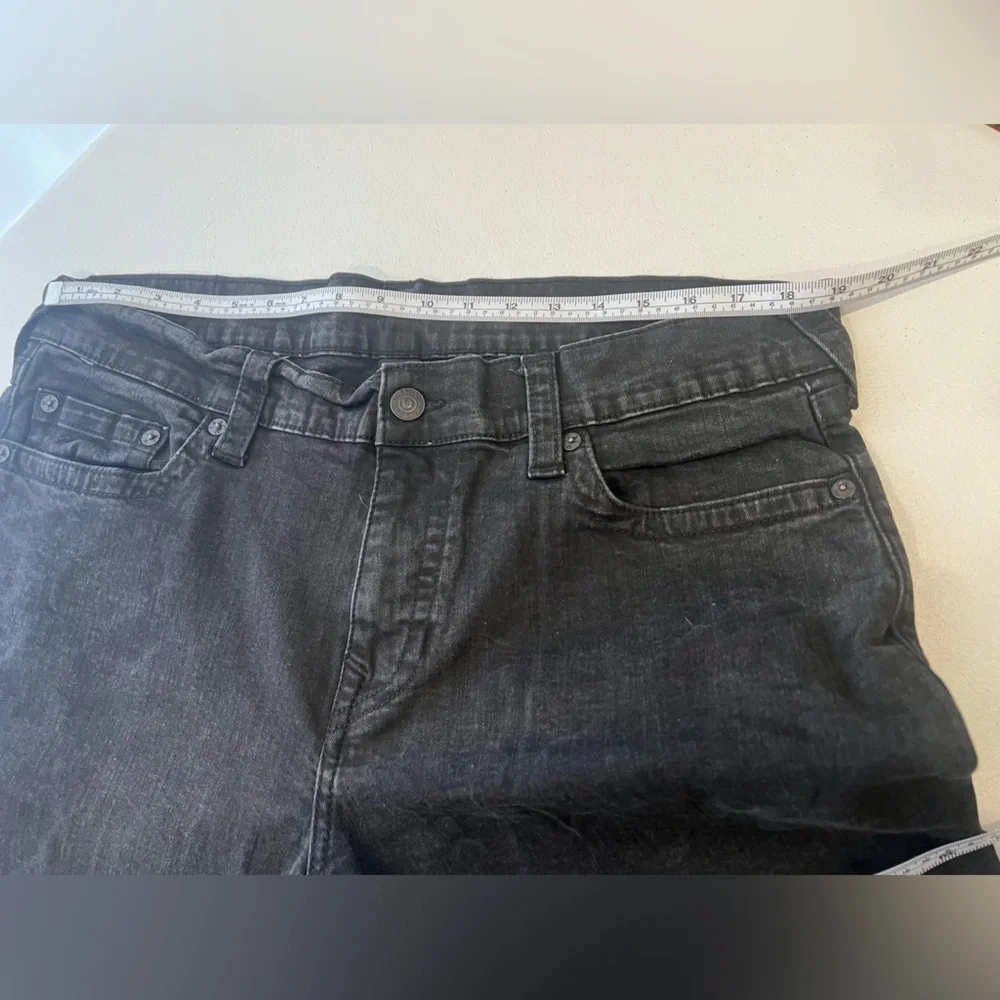 TRUE RELIGION • JEANS Men • Size 38”•  style relaxed color black